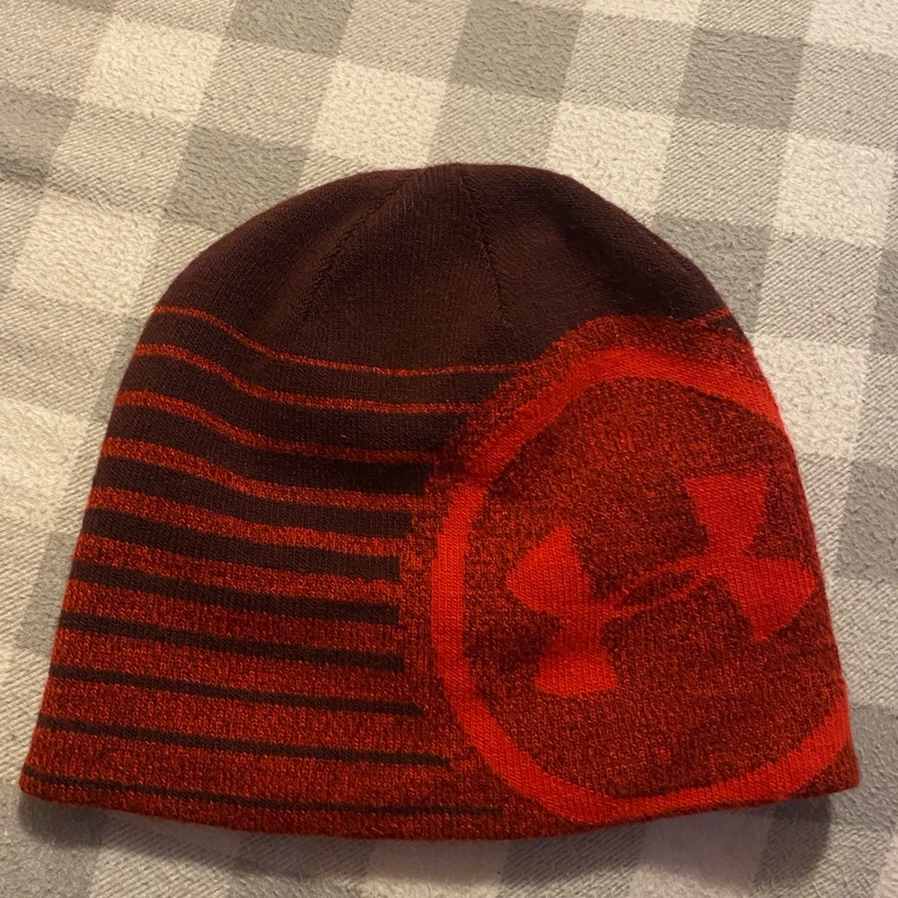 Under Armor beanie